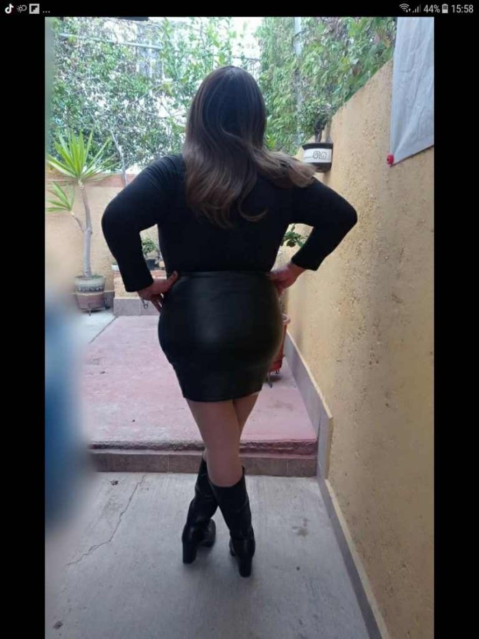 SAMANTA TRAGA LEXE