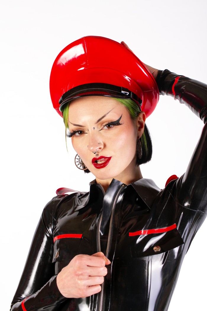 Mistress Poisoned. Femdom en Madrid