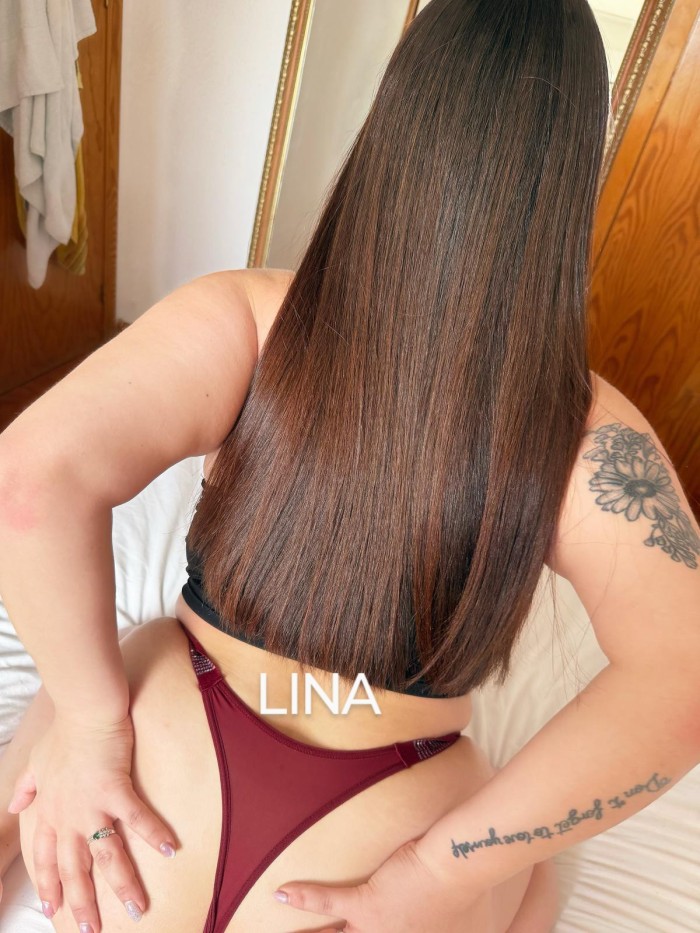 JOVENCITA FIESTERA Y SENSUAL