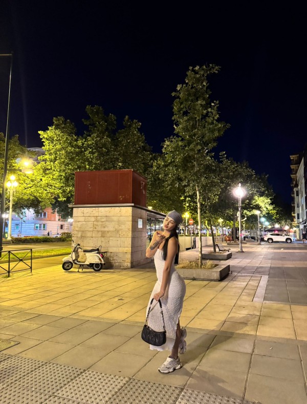 Jovencita de 19 años