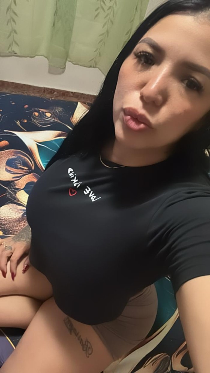 MADURITA , ATRACTIVA Y FIESTERA