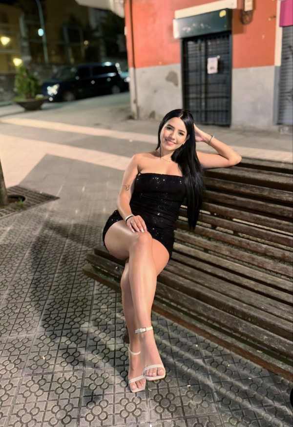 Jovencita colombiana , la más deseada en León