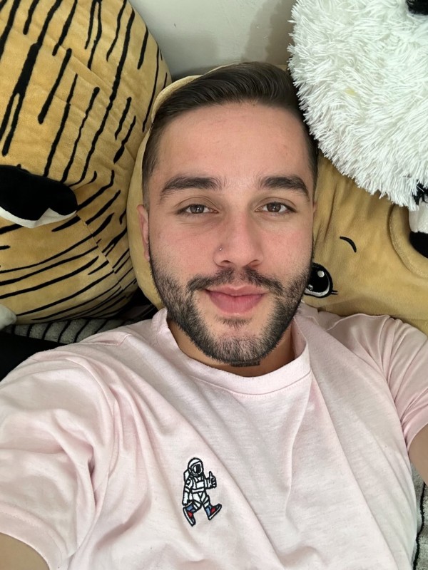 Andrés colombiano morboso y varonil en tu ciudad