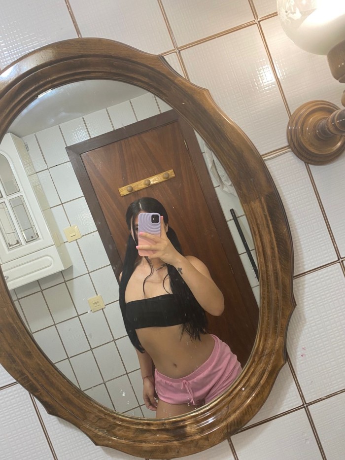 Colombiana teen muy fogosa y enrollada