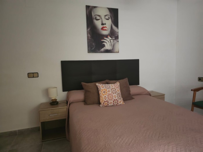 HABITACIÓNES RELAX JAÉN CAPITAL CON AIRE ACONDICIO