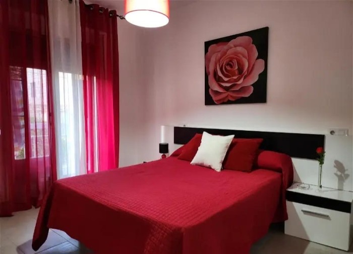 HABITACIÓNES RELAX JAÉN CAPITAL CON AIRE ACONDICIO