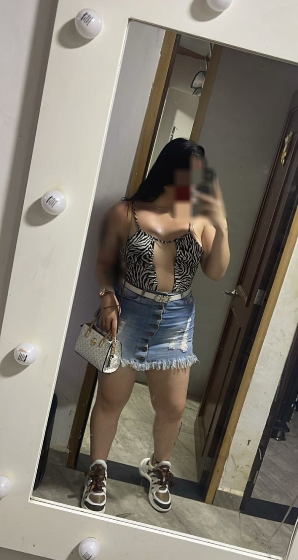 Cachonda fiestera recien llegada a Castellon, pack