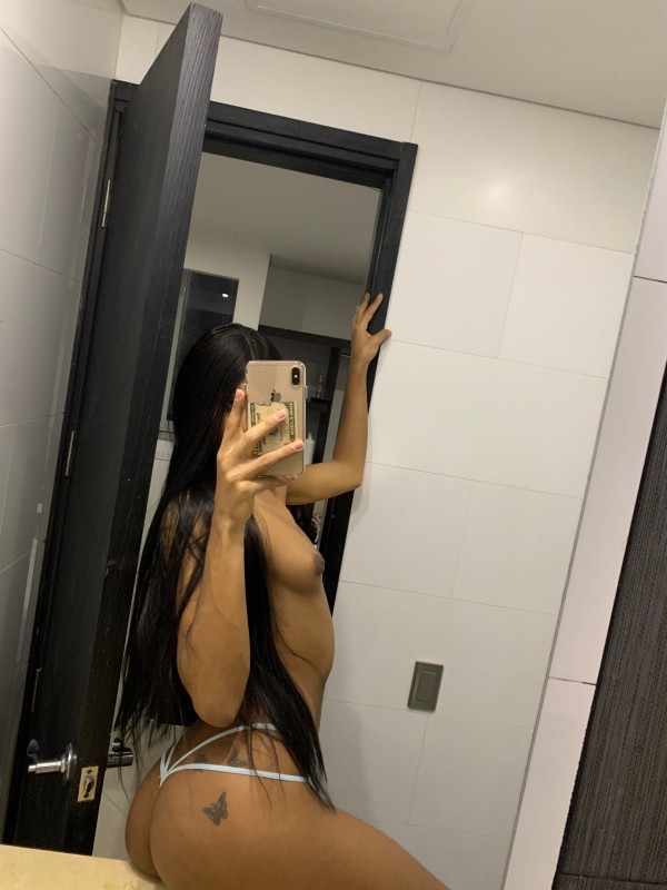 SEXY MORENITA NUEVA EN LA CIUDAD