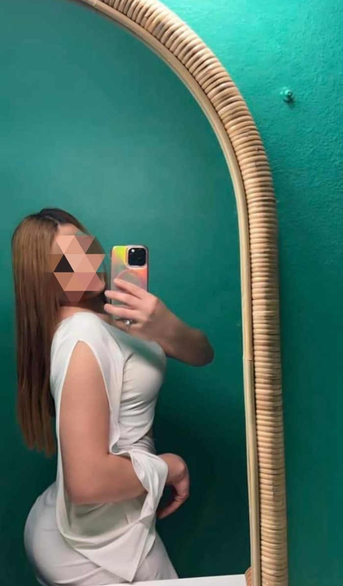 Trans recién llegada fiestera muy caliente