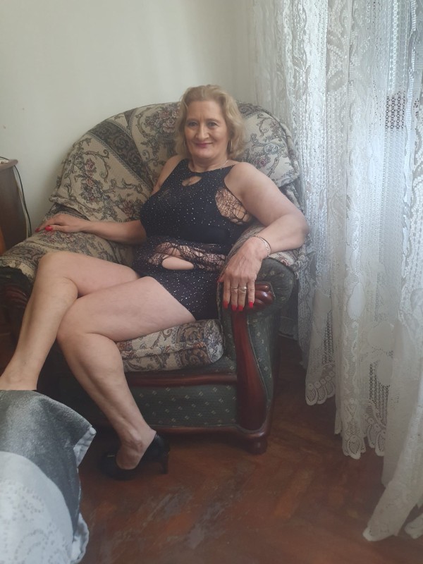 Madurita milf 60 años novedad