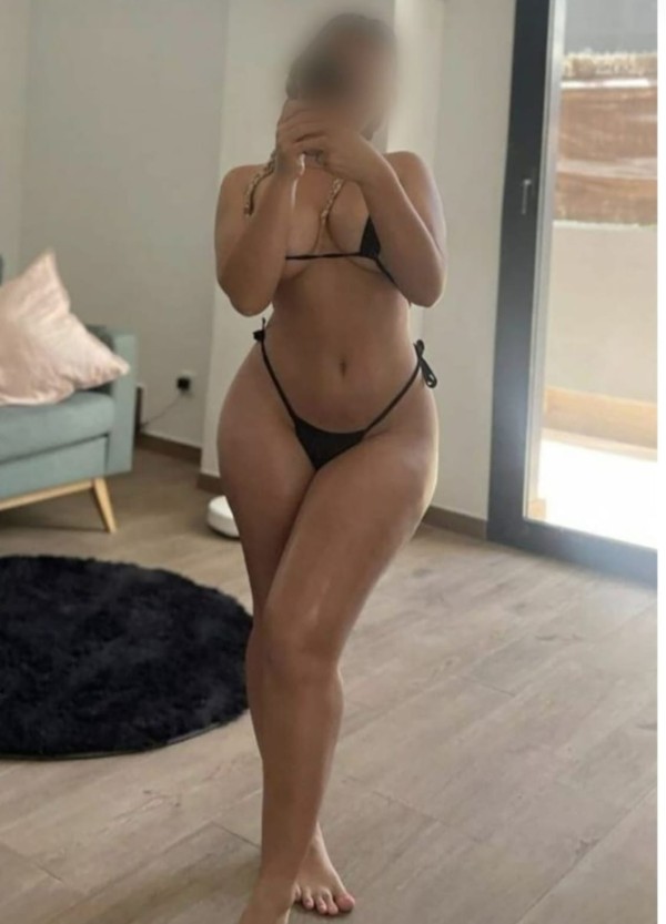 RUBIA ARDIENTE DESDE 60E SERE TU NOVO VICIO