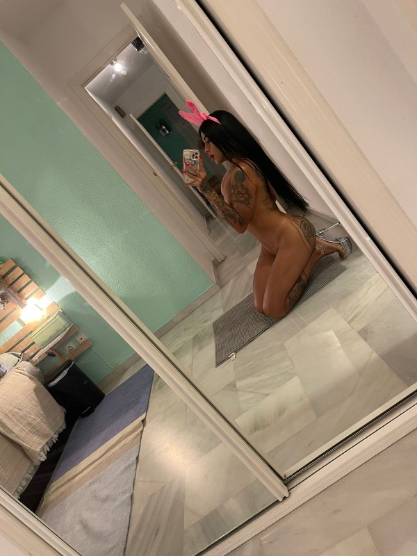 Hermosa y sensual trans