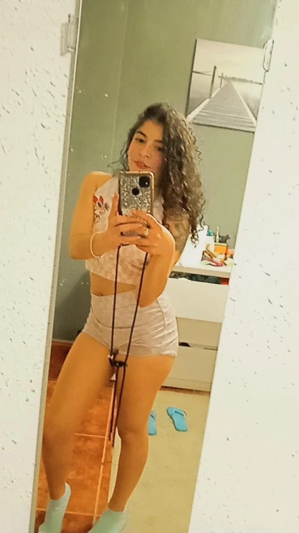 SUPER NOVEDAD JOVENCITA 20 AÑOS EN LA CAMA ME GUSTA TODO, FIESTERA