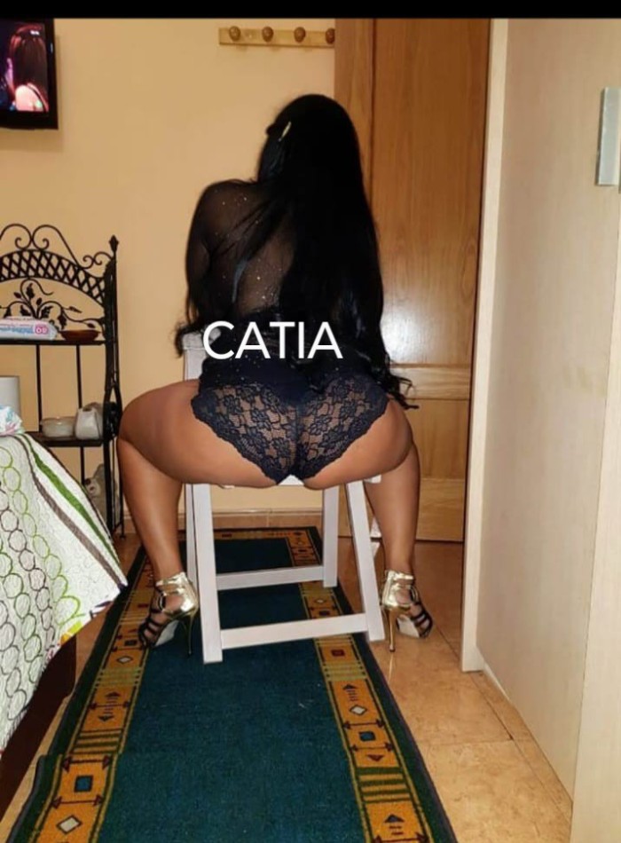 Varias amigas Fiesteras