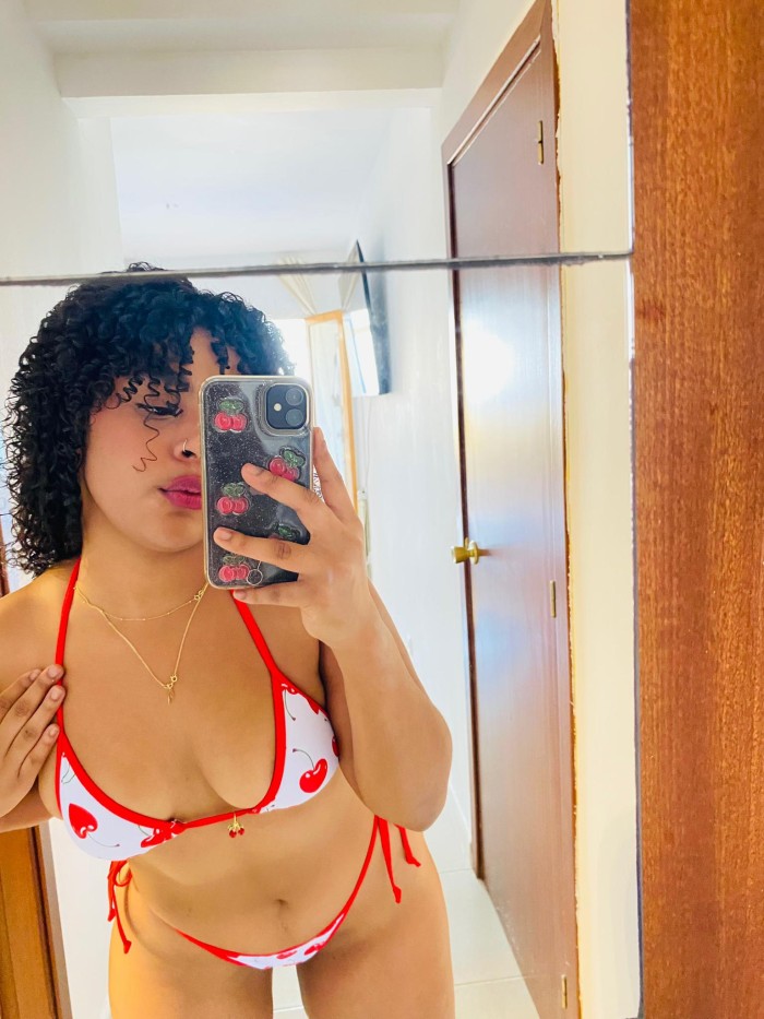 LATINA MELOSA Y CARIÑOSA EN TARRAGONA 24H