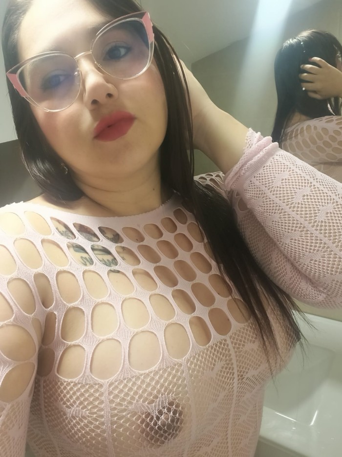 Sexy y juguetona colombiana en (torrasa)