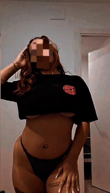 TU DIOSA CALIENTE CACHONDA Y MUY EXCITANTE