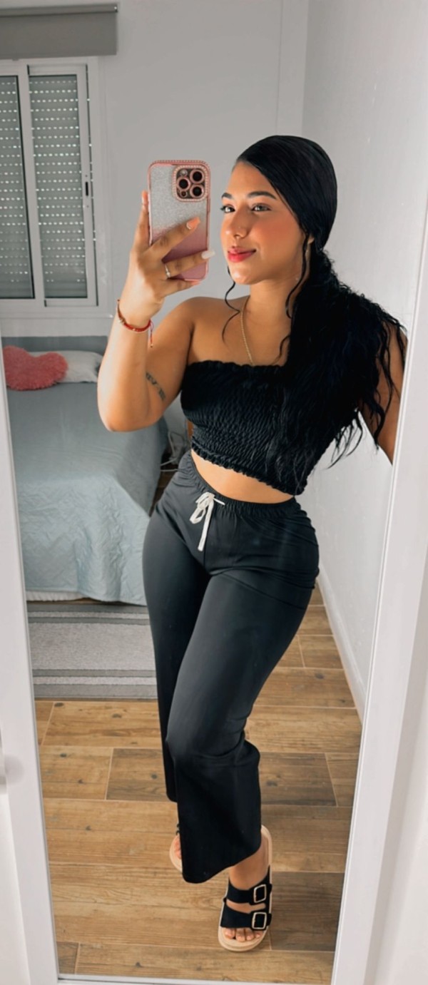 DIABLITA VENEZOLANA DE NOVEDAD MUY MORBOSA