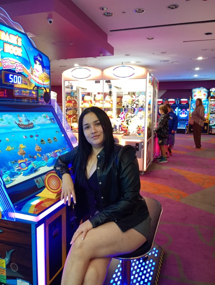 LUCIA COLOMBIANA VEN Y COMEME EL XOXITO !!