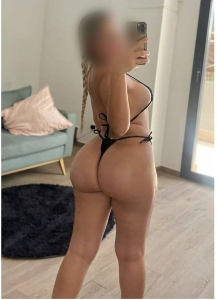 UN POLVO EXOTICO RUBIAZA