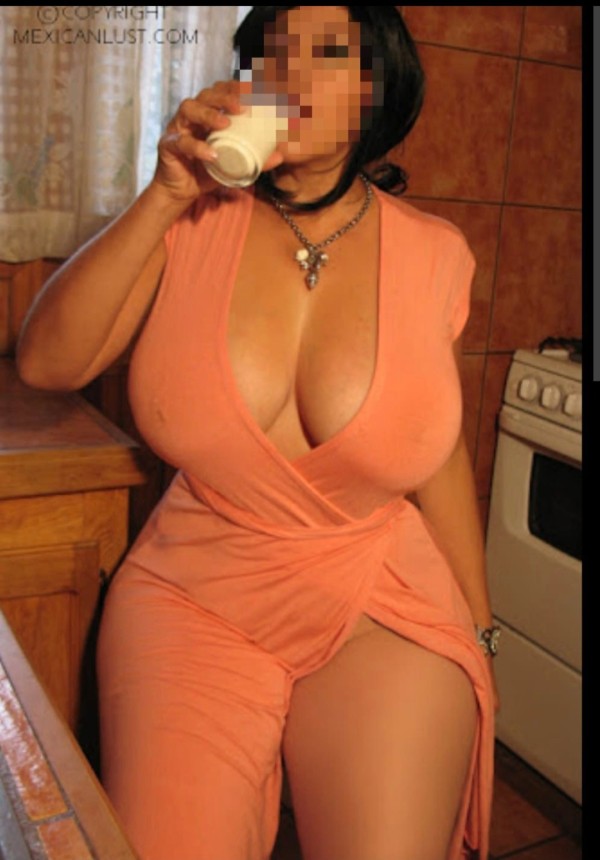 Todo sin preservativo fiestera