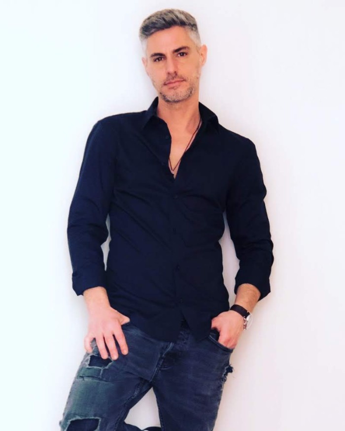 Masajista italiano profesional de vuelta en Bcn