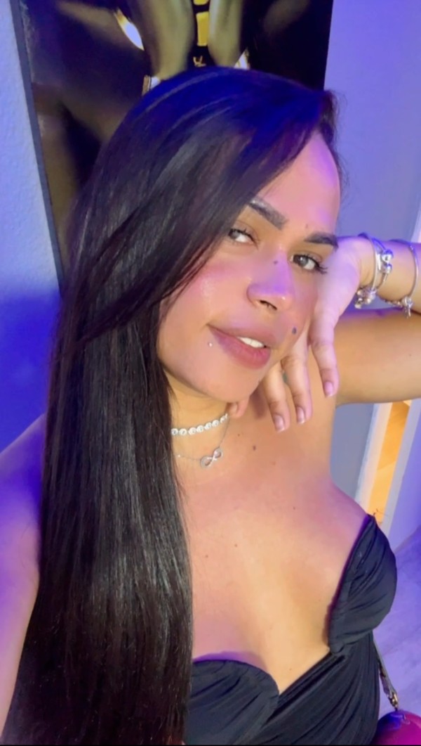 Lara santos brasilena porno star