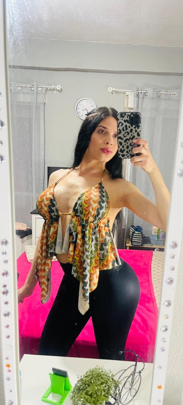 Chica Trans Colombiana Cachonda