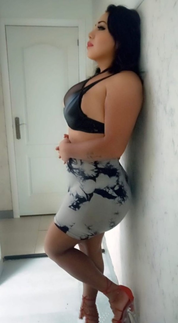 Trans real ardiente fogosa super dotada