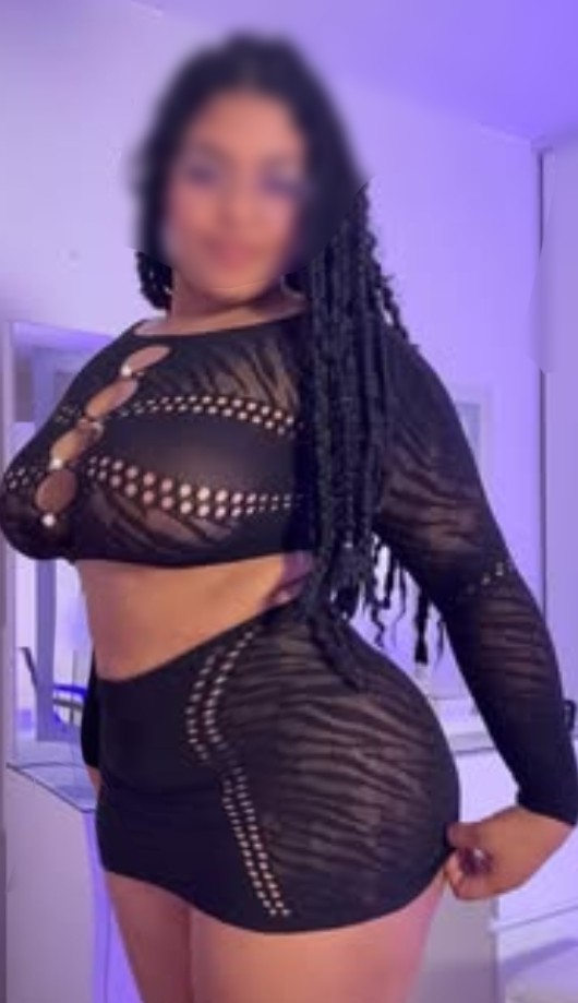 Culona morena completa 24 HORAS