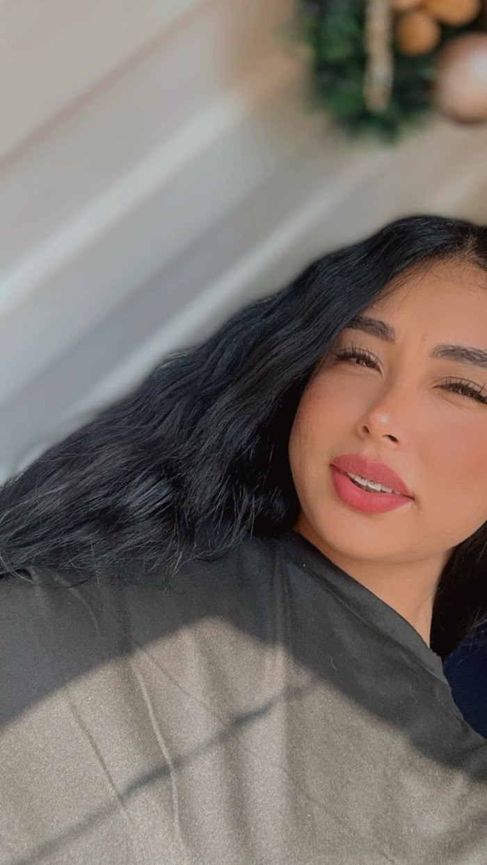 ESTOY DE PASO POR AQUI. EN VIA JULIA