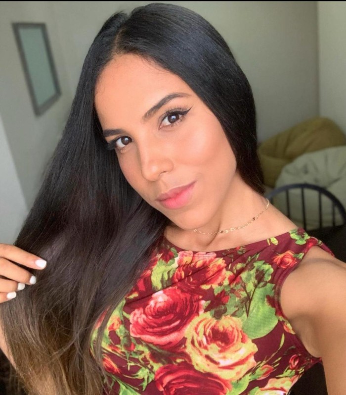 Masajista ven y pruebas mis manos