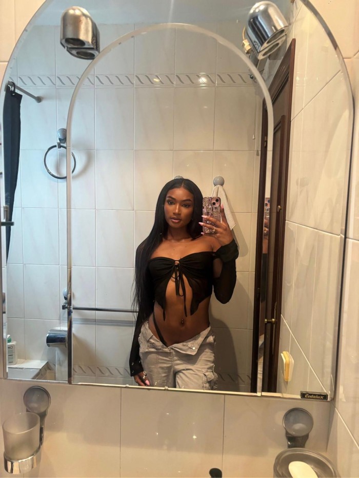 Jasmin, 23 años — Chica trans real, dulce y co