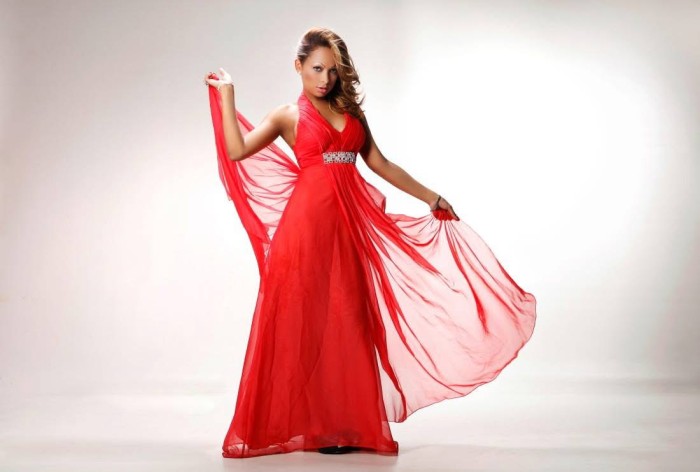 Resien llegada bella travesty