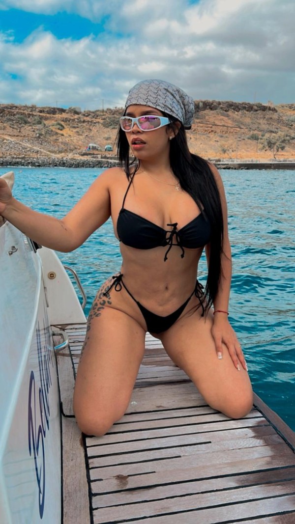 (I) DIOSA, RICA LATINA SABROSA SUPER FIESTERA