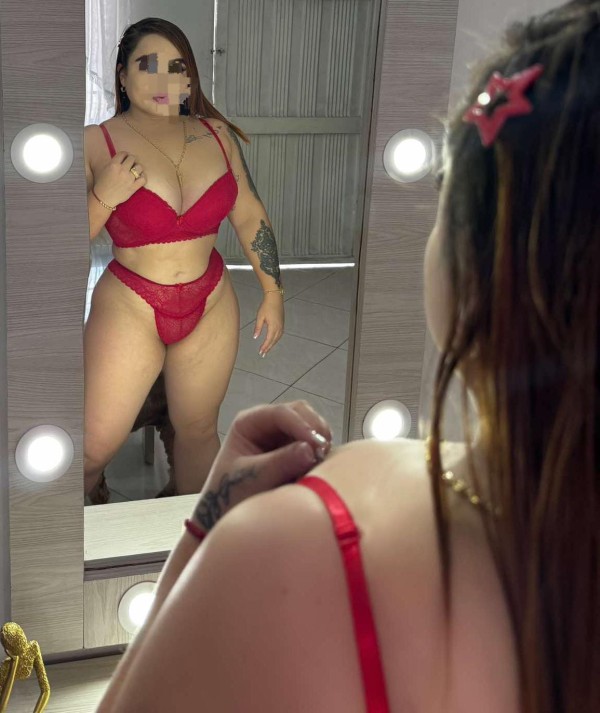 (i) CATALINA GUARRILA MUY CHUPONA PARA SALIDAS y sitio propio