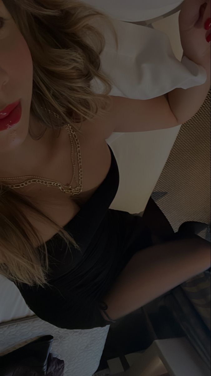 Dúo venezolano caliente, sin límites ni prisas en sur