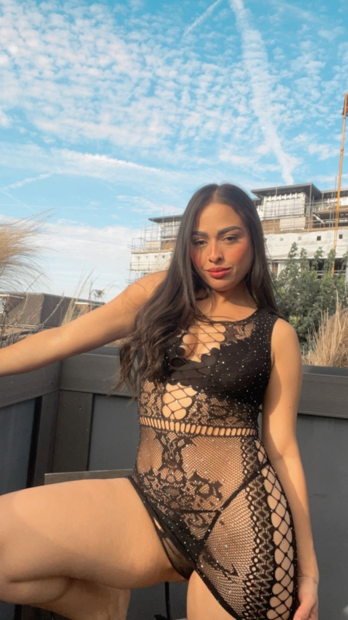 ARDIENTE , IMPLICADA Y FIESTERA EN COLLBLANC