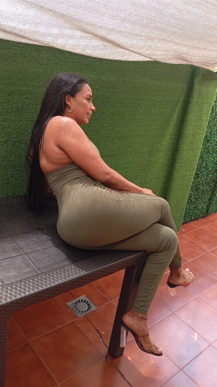 Colombiana muy guapa y disfrutona NOVEDAD