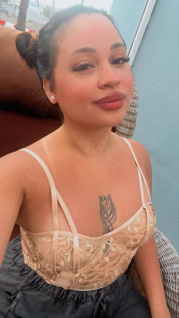 LOLA NOVEDAD, FANTASIAS GUARRAS, CON SITIO