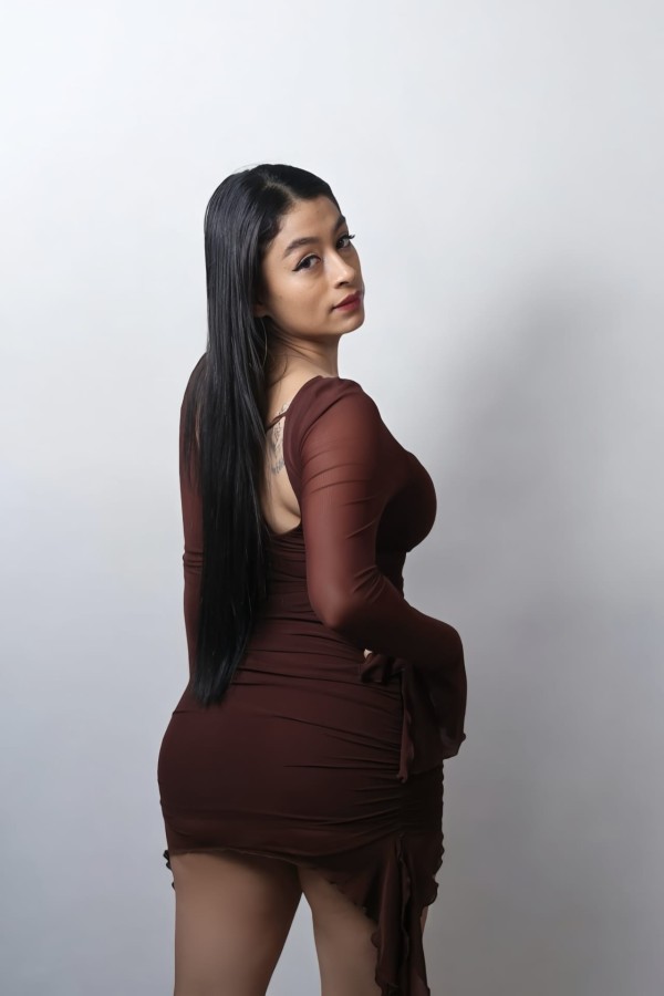 FLACA CARIÑOSA 100% TU PELINEGRA FAVORITA