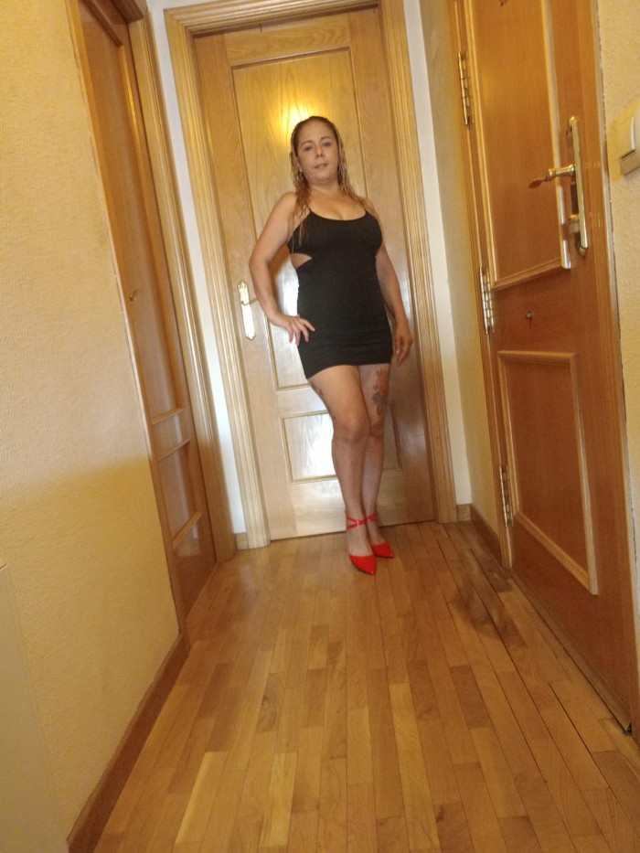 Madurita cachonda viciosa trato de novio fiestera