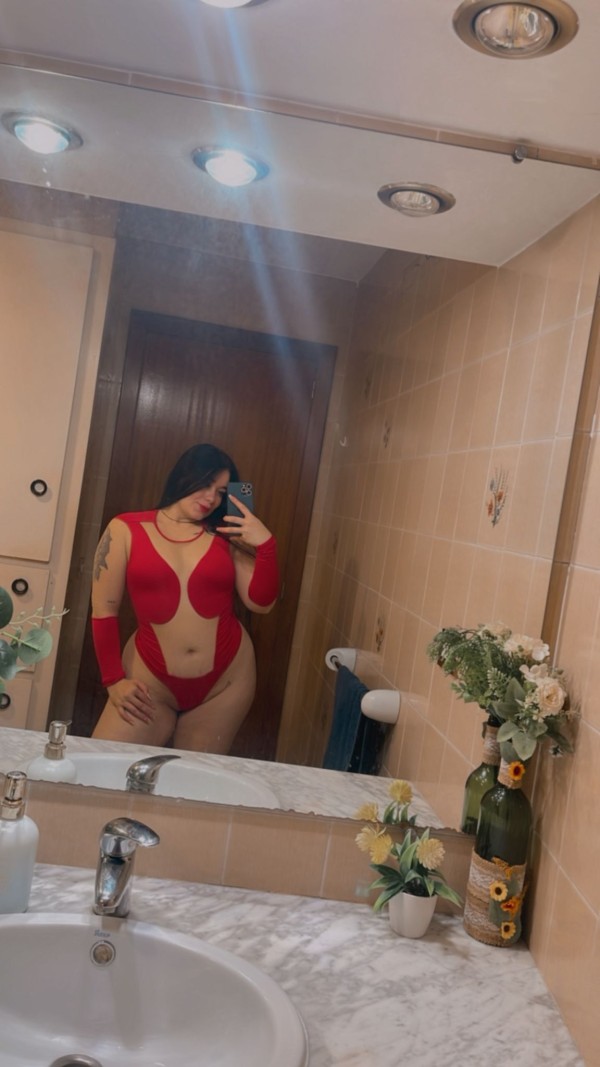 NENITA CACHONDA Y GUARRA – HOY PACK DE HORAS