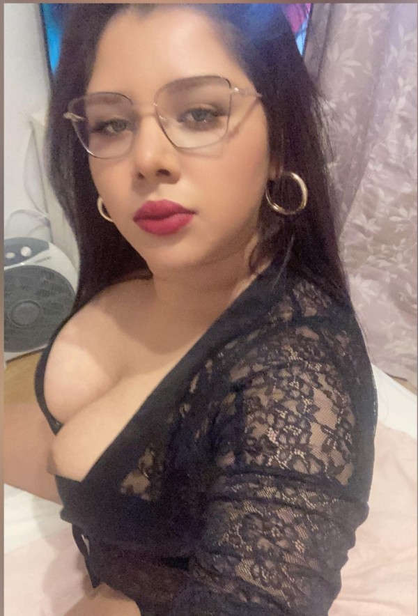 Fiestera , garganta profunda, 24horas cachonda primera vez Ponferrada