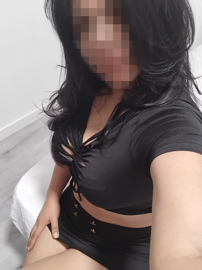 JOVEN COQUETA Y SEDUCTORA PAOLA 24HORAS