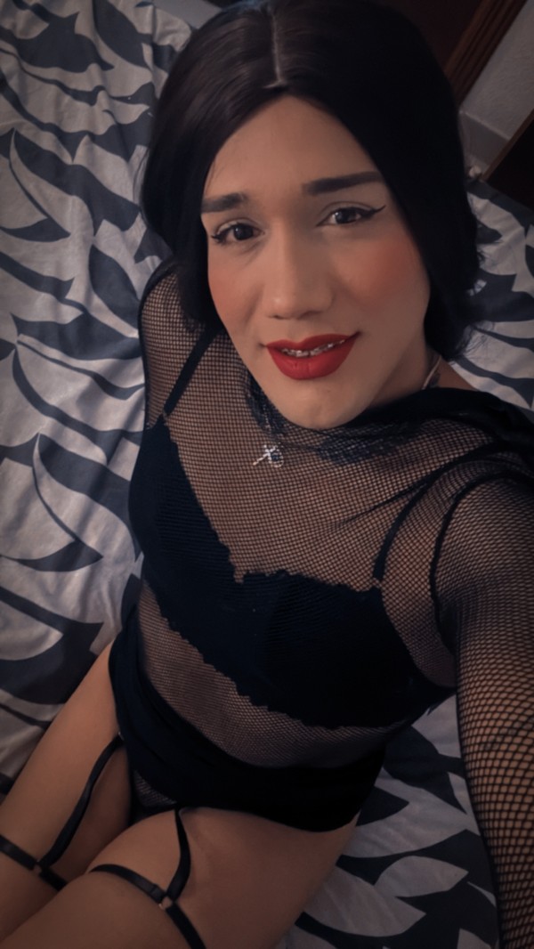 FIESTERA Y CAÑERA EXTRAORDINARIA DOMINANTE