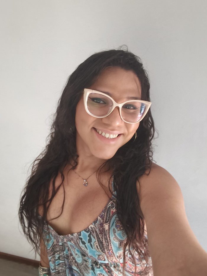 Morena latina XxX trans en BCNETA disponible ya