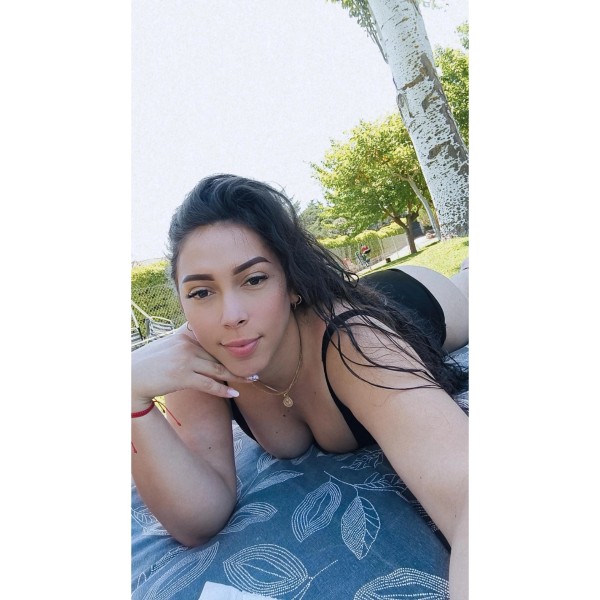 Soffia Hermosa Trans Femenina Y exclusiva de paso