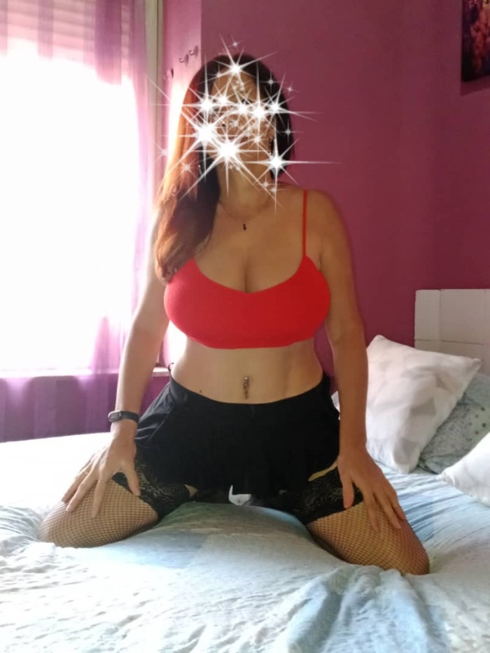 SERE TU AMIGA ESPECIAL EN LA INTIMIDAD, KARINA