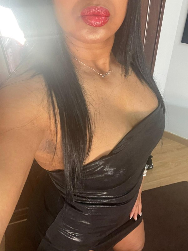 kaixooo!!!! BIANKA !!!!mulataza brasileña 4×4 todo terreno…